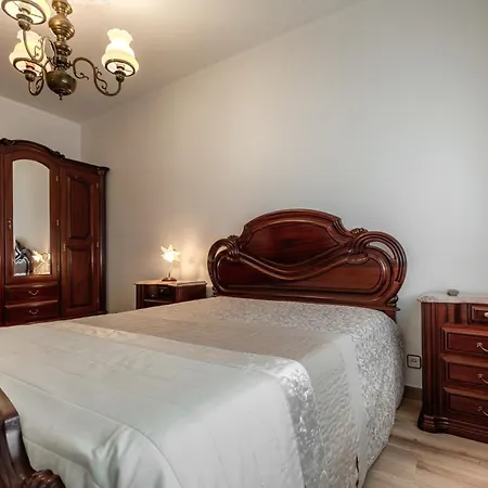 Best 16 - Casa Do Centro Apartment Peniche